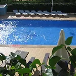 Konukevi Torre Velha Al 3*