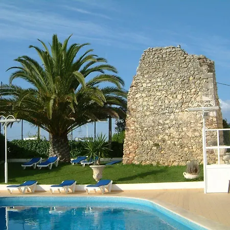 Torre Velha Al 3* Αλμπουφέιρα