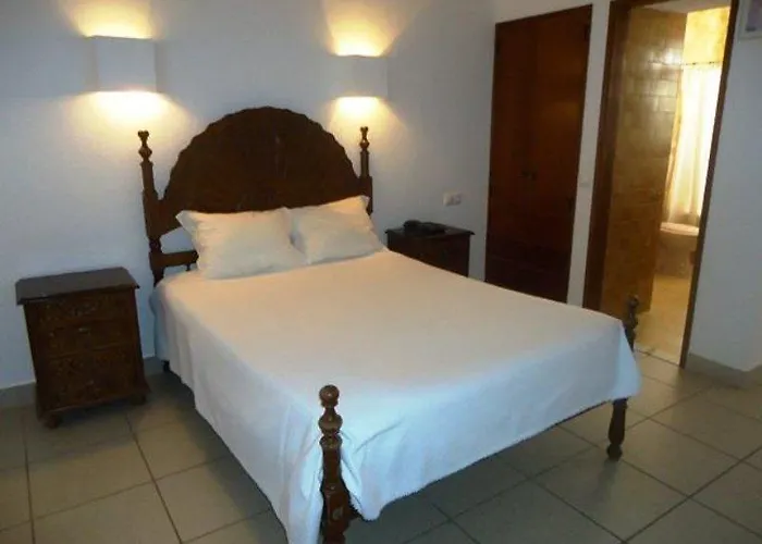 Torre Velha Al Vendégház Albufeira